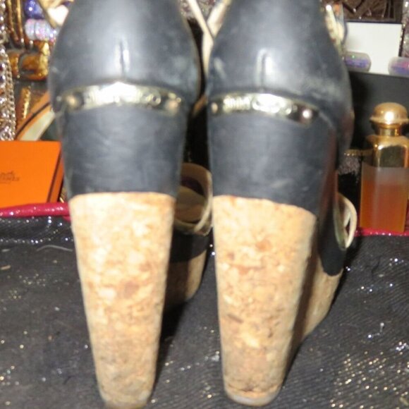 Jimmy Choo Vintage Luxury Italian Leather and Cork Ankle Strap Wedges Metallic - Picture 3 of 9